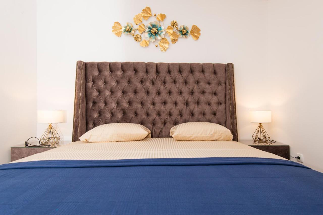 Sea Star Apartment Tivat Buitenkant foto